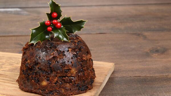 Mummy’s Plum Pudding with Plum Pudding Sauce